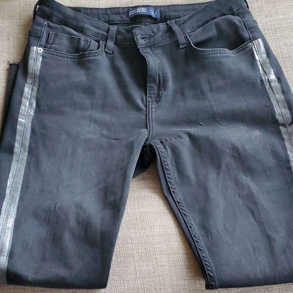 Zara jeans